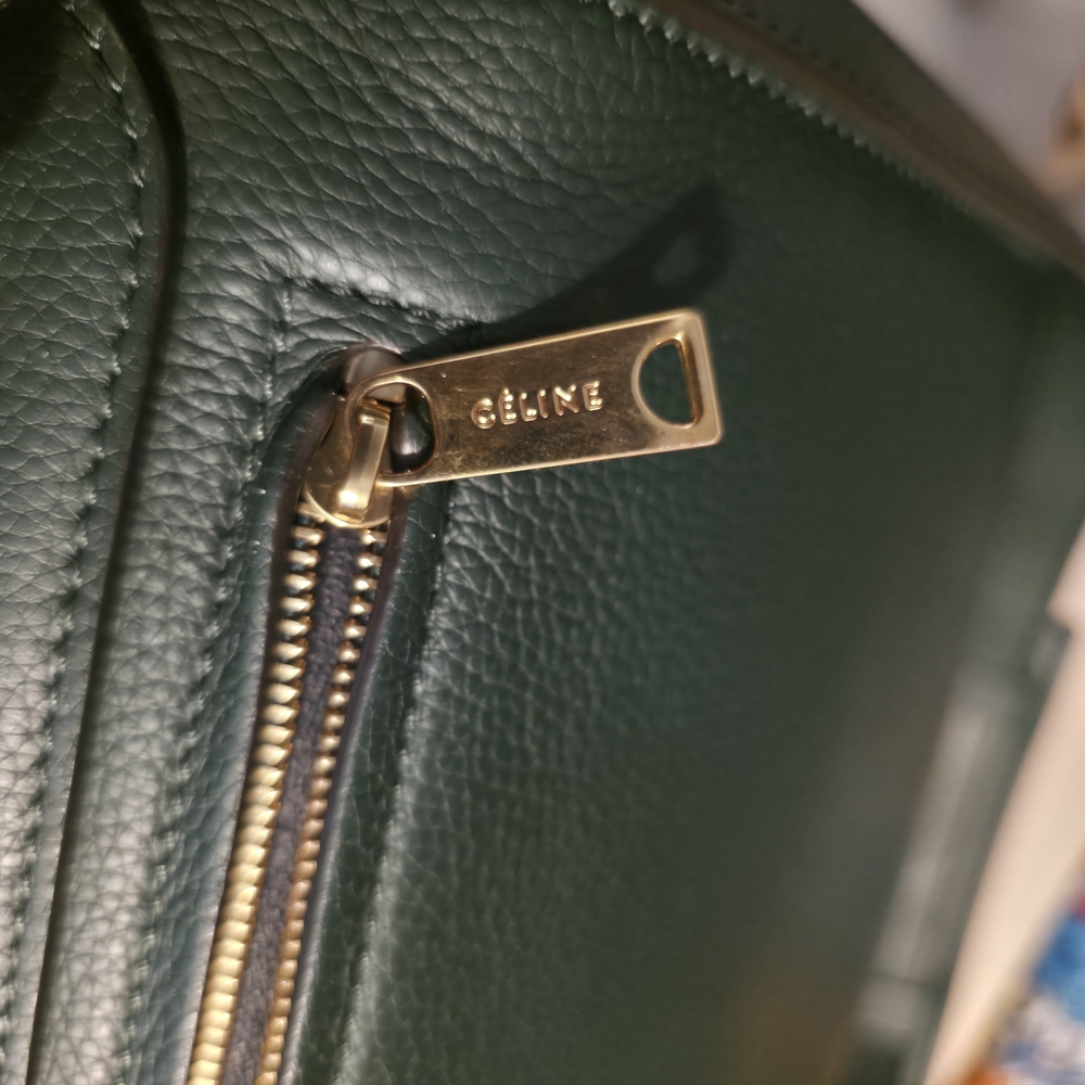 Celine Trapeze Medium Bag Green Calfskin Leather Gold Hardware Excellent w/ Tags - Picture 10 of 16